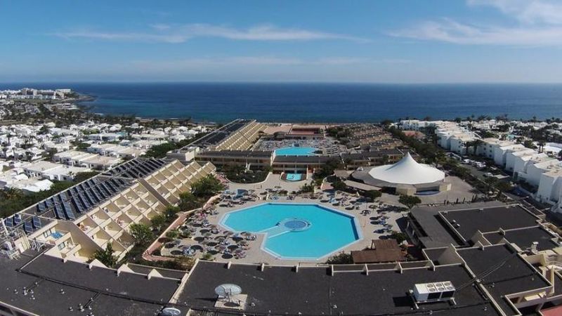Adiós Hotel Coronas Playa, hola Hotel Radisson Blu de Lanzarote